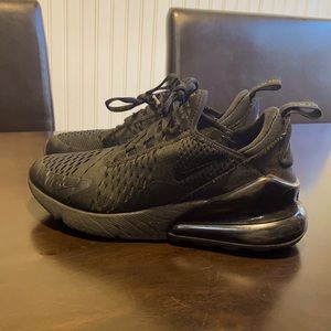 All Black Air Max 270 Size 4y worn a few times in grey condition